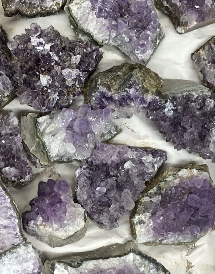 Amethyst clusters 1kg