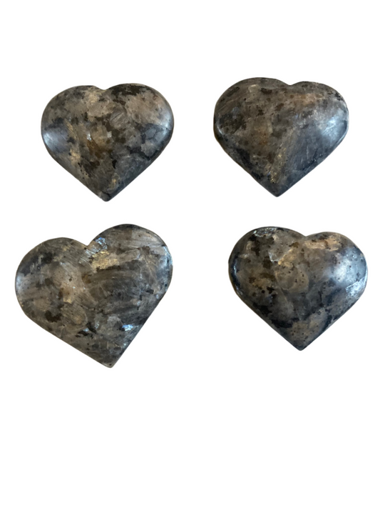 Larvikite heart palms